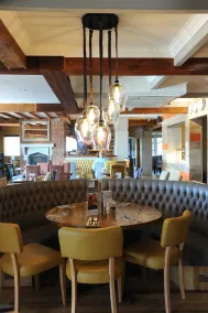 Premier Inn Southend Airport - Restaurant