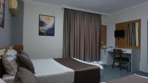 AZAK BLUE OTEL - Camera