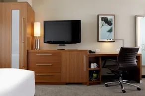 Hyatt Place Calgary Airport - Room