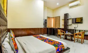 Fabhotel Pahadi Cottage - Chambre