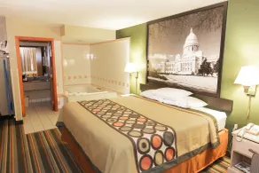 Super 8 by Wyndham Jacksonville AR - Chambre