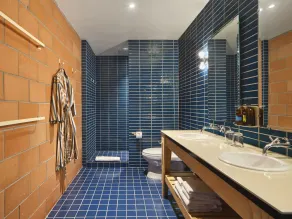The Carpenter Hotel - Room