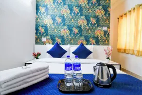 Hotel Dream Star Near Acropolis Mall - Chambre