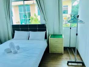 Natol Homestay - Kuching Home Penthouse Airport Road - Udsigt fra værelset
