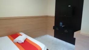 Agus Beach Inn - Room