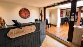 The George and Dragon Inn - Lobby