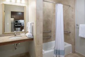 TownePlace Suites Fort Worth Downtown - Salle de bain
