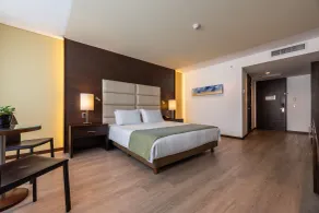 Hotel Estelar Milla De Oro - Room
