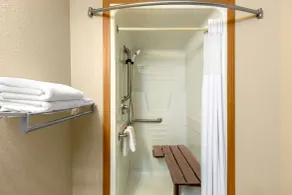 Super 8 by Wyndham Eureka Springs - Salle de bain