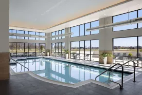 Embassy Suites by Hilton Bowling Green - Pool