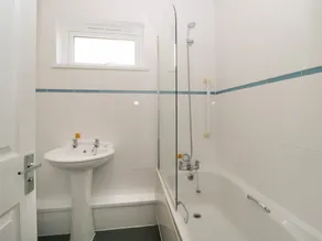 Harcombe House Bungalow 6 - Baño