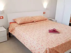 Three-room apartment with air conditioning on the first floor - Torre dellOrso - Værelse