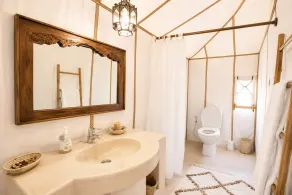 Desert Luxury Camp - Bathroom