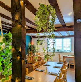 The Bell Hotel - Restaurant