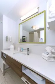 Hampton Inn Hays-North of I-70 - Salle de bain