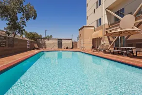 Holiday Inn Express and Suites Bakersfield Central by IHG - Basseng