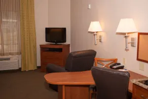 Candlewood Suites Logan by IHG - Room