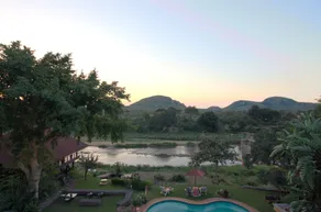 River House Lodge - Pool