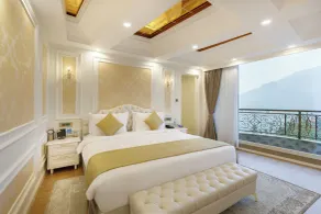Pokhara Panorama Resort and Spa-Luxury Redefined - Chambre