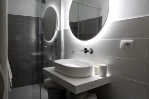 Albergo Diffuso Ginevra Boutique Rooms - Palazzo Leosini - Residenze D'Epoca - Bathroom