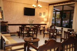 Anixis Hotel - Sitteområde i lobbyen