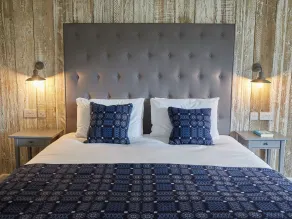 The Pig Shed Motel - Room