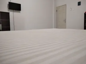 Wisma Anton Soedjarwo - Chambre