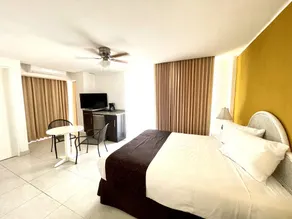 Hotel Del Paseo - Habitación