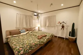 HOUSE KIRA - Zimmer