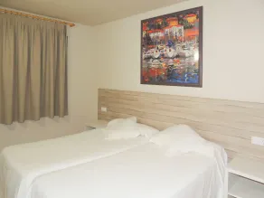 Apartamentos Turisticos Augustus - Værelse
