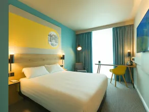 B&B HOTEL Warrington - Room