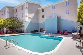 Comfort Suites Nashville Airport - BNA - Piscine