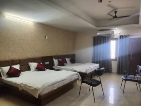 Shree Tara Heritage - Room