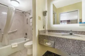 Quality Inn Tucumcari - Badeværelse