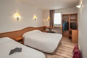 BRIT HOTEL Essentiel CAHORS Nord - Quarto
