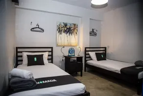 Nomada Urban Beach Hostel- Calle Loiza - Chambre