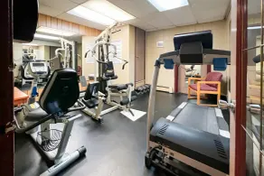 Econo Lodge Motel Village - Salle de remise en forme