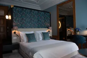 Torel Royal Court - Chambre