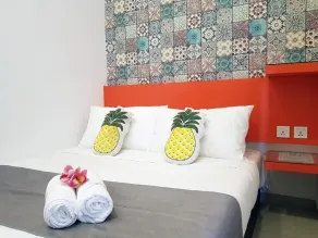 Teruntum 96 Guest house - Chambre