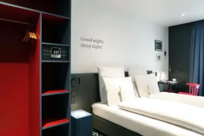 sander Hotel - Chambre