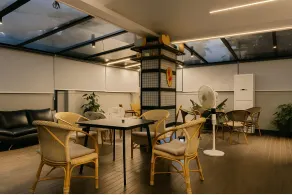 White Fern Stays Serviced Apartments - Gachibowli - Restaurant