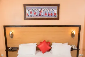 La Cour Hotel Apartments - Værelse