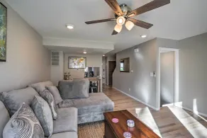 Lovely Iowa City Townhome ~ 3 Mi to Dtwn! - Interior