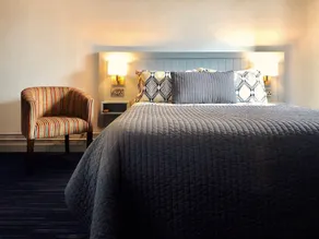 Kinlay Hostel Eyre Square - Best Hostel in Ireland 2025 - Room