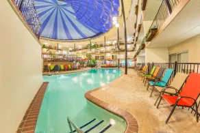Holiday Inn Des Moines-Airport Conf Center by IHG - Pool