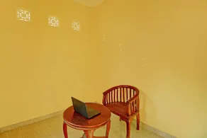 OYO 92952 Nirmala Guest House - Recepción