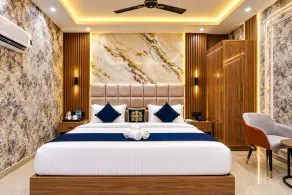 Hotel NS Plaza Delhi Aerocity - Quarto