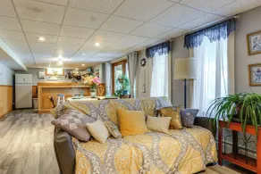 3 Mi to Shore! Searsport Apt w/ Shared Pool - Interiør