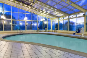 Best Western Plus Lafayette Hotel University Area - Piscine