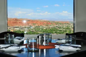 Inn On The Cliff - Restaurang